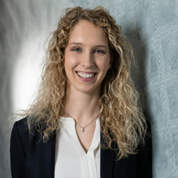 Sarah-Lena Neukirchen, directrice de succursale chez Salt and Pepper Group.